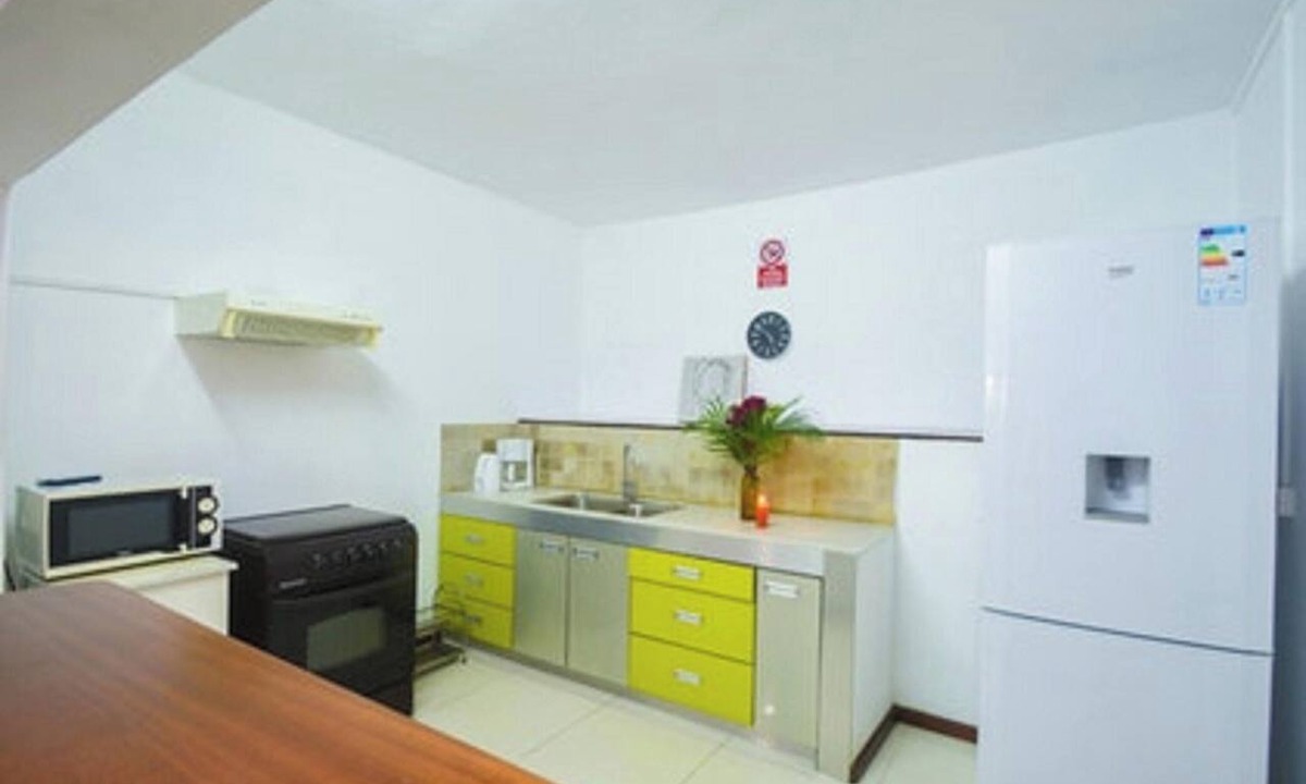 Pereybere Apartment | Homerez - Modern Apartment with Pool in Pereybere