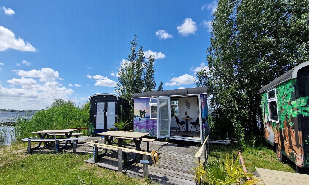 Almere Poort House | Tiny Couples Wagon on the Lakeside