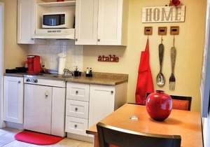 1-Bedroom Cozy Sweet #22 by Amazing Property Rentals in Gatineau