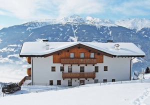 90 m² Apartment ∙ 3 bedrooms ∙ 8 guests in Stummerberg