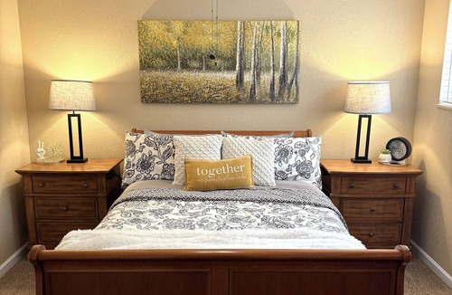 Brian Head Condo | 1BD Ski-in/Ski-out Condo Near Lift 8 & 1. Grab a Lift and Ski To Either Lodge.