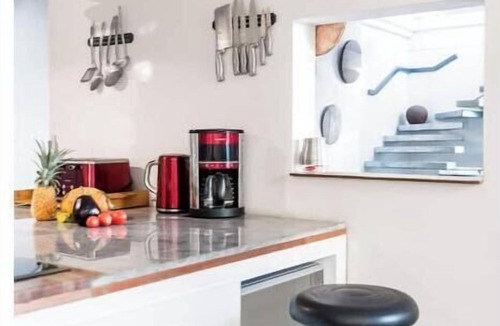 Pointe Aux Sables House | 2 studios in a shared design villa + pool + jacuzzi + gym