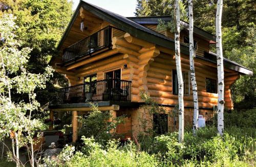 Sun Peaks Bed & Breakfast | A Suite Retreat - Beyond Bed & Breakfast