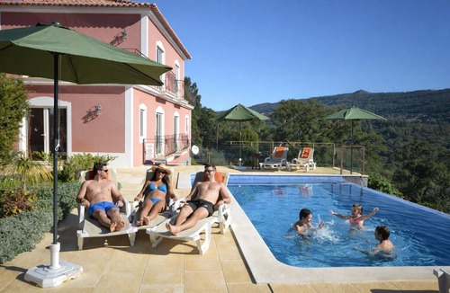 Monchique Villa | Awesome Coastal Views, Infinity Pool & BBQ area, Very Private Family Villa