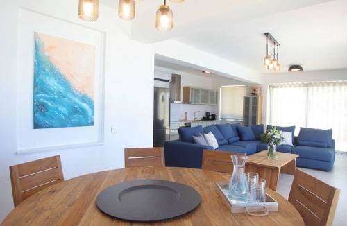 Agios Nikitas House | "Capro" mit Infinity-Pool by Interhome