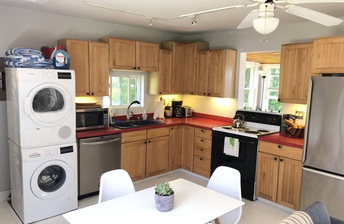 Town of Torrey House | Cozy Cabin With 165 Ft Beach in the heart of FLX wine country! ALL are welcome!