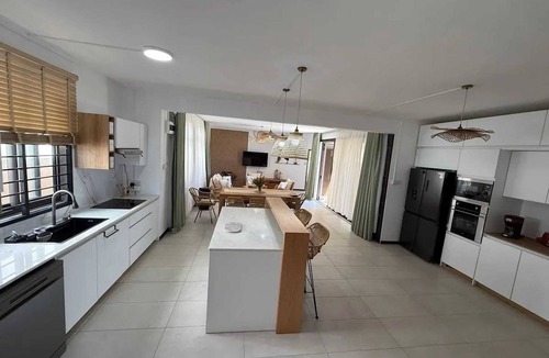 Pereybere Villa | Homerez - Villa in Grand Baie