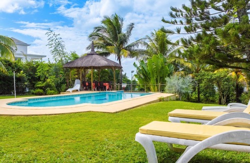 Trou d'Eau Douce Villa | Homerez - Villa in Trou D'Eau Douce
