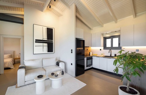 Anavyssos House | Luxury Villa in Anavyssos, Athens Riviera | Pool, Ocean Views, Near the Beach