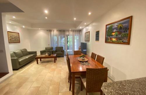 Grand-Baie Villa | Waterside Complex - Beachfront Villa in Grand Baie
