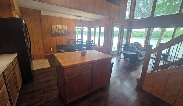 2 Bedroom + Loft Lake Cabin with a View in Charming Somerset Wisconsin in Somerset