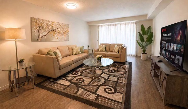 2000sqft townhouse with AC near Downtown/Bow river in Calgary