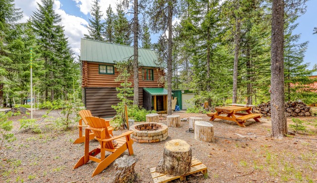 Adorable studio with modern amenities - close to slopes & restaurants in Government Camp