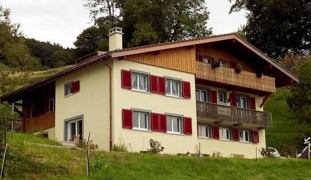 Appartement studio dans une ferme rénovée by Interhome in Le Mont-Pèlerin