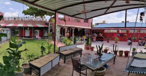 ARUNACHAL EMPIRE HOMESTAY in Jodhpur