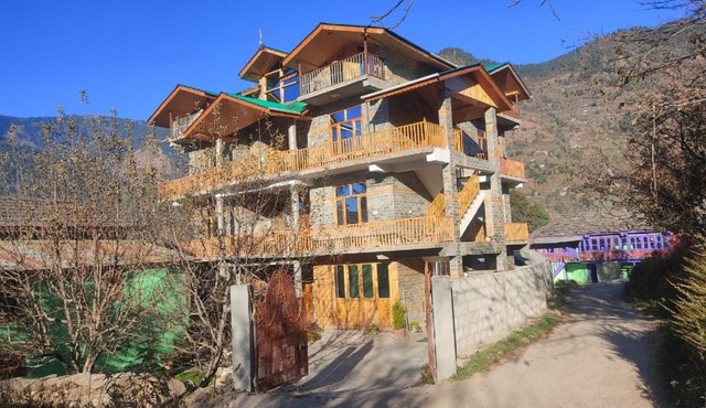 Barpa cottage manali in Haripūr