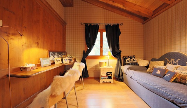 Beautiful Chalet with breathtaking view Crans Montana in Crans-Montana
