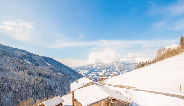 Binter by Interhome in Stumm im Zillertal