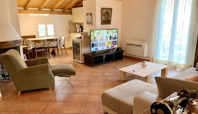 BnB Walterina Comano Lugano Ticino. Close to the city but in a quiet town in Comano