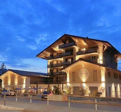 Boutique hôtel Corbetta & SPA - A 5 minutes de l'autoroute A12 aux Paccots sur Montreux, profitez de la montagne et du lac Léman- LOFT FAMILIAL DISPONIBLE in Les Paccots