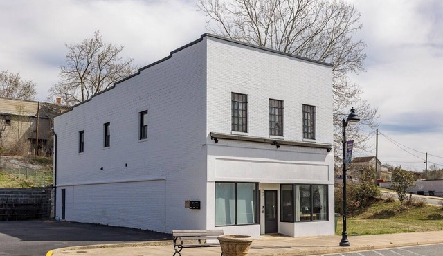 Boxcar Studio at The Depot - Shenandoah in Shenandoah