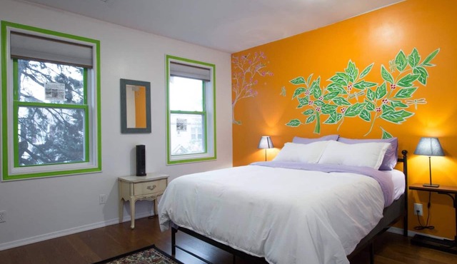 Bright Solar-powered, 1 Bedroom Apt on 2nd Floor, NE Capitol Hill in Washington