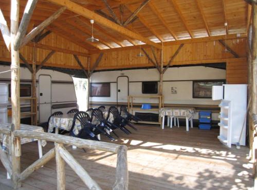 Camping Tsitreli in Kalamitsi