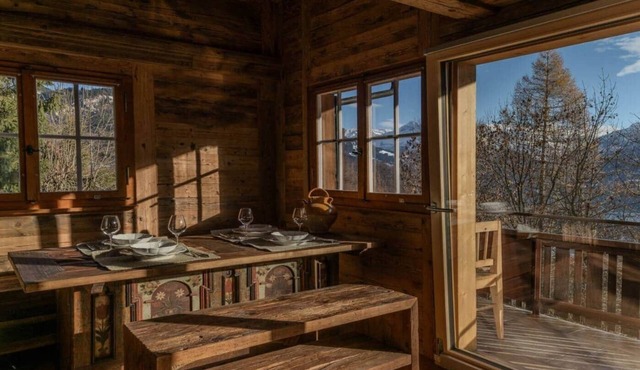 Chalet with fireplace and sauna in Meiringen
