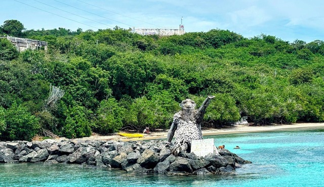 Chill & Relax at Sun Sand Beach Apartment in Culebra