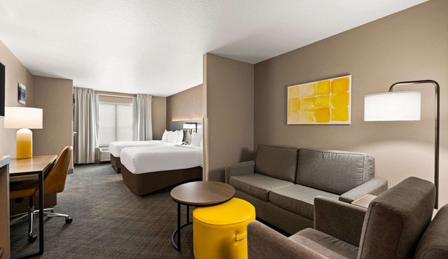 Comfort Suites Hudson I-94 in Hudson