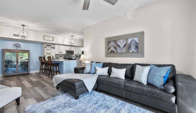 Cozy 2-bedroom condo in gorgeous Naples in Naples