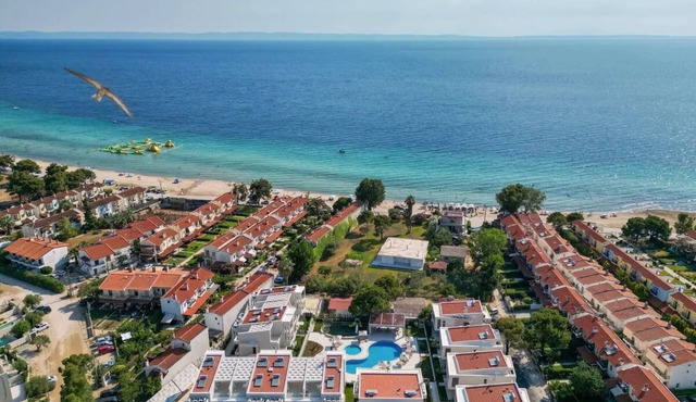 Darion Townhouse in Nikiti