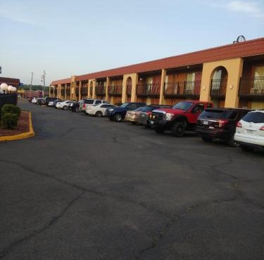 Days Inn by Wyndham Caddo Valley Arkadelphia in Caddo Valley