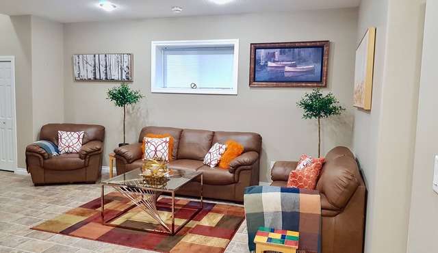 ❤️Executive Suite❤️By 2 Shopping Centres, Costco . in Grande Prairie