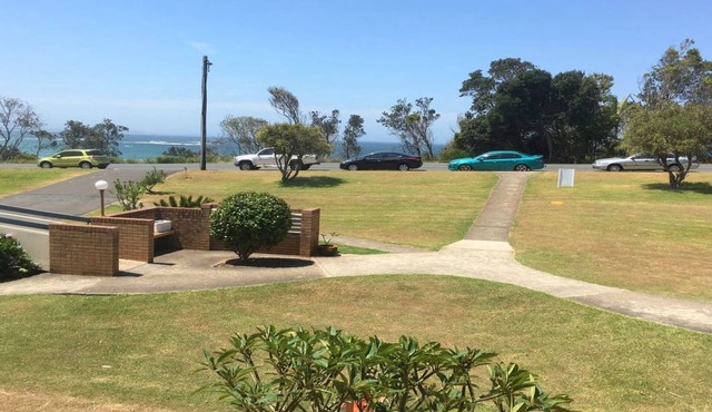 Flynns View 8: 2 BR, 1 BA Apartment in Port Macquarie, Sleeps 6 in Port Macquarie