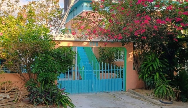 Full Bed/Kitchenette Esperanza w/AC+Wi-Fi Apt. 2 in Vieques