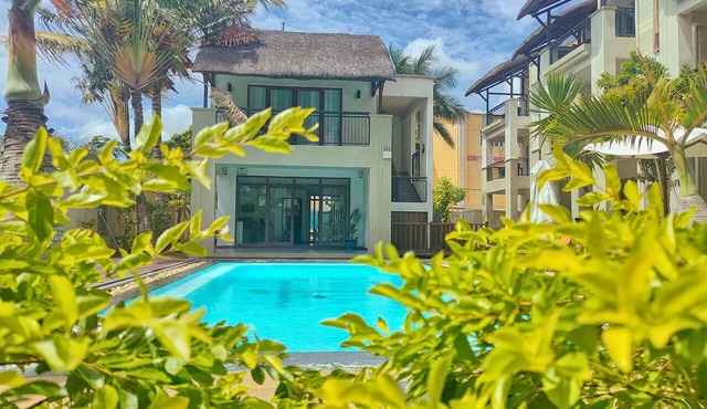 Grand Bay Suites
