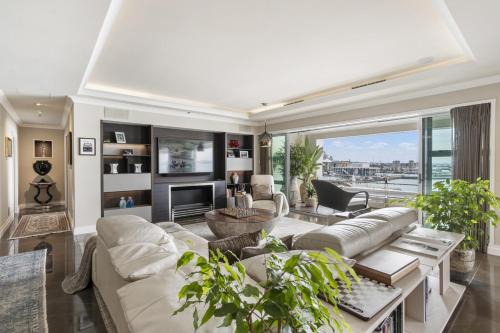 Harbourside Masterpiece in Auckland