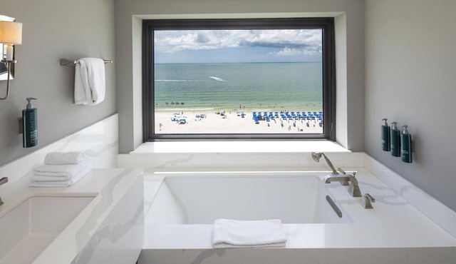 Hilton Marco Island Beach Resort and Spa in Marco Island