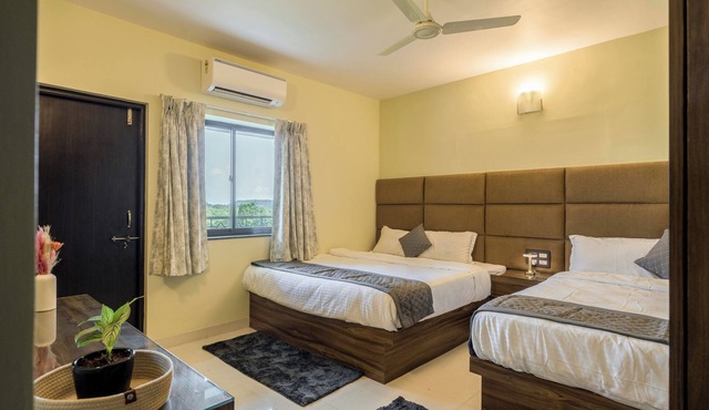 Idyllic 2BHK Apartment near Candolim Beach in North Goa