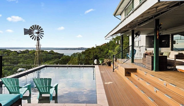Infinity Views, Heated Pool, Hill Country Paradise! in Canyon Lake