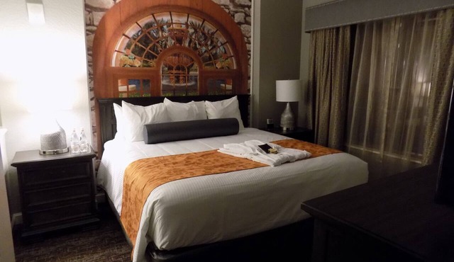 INSIDE DISNEYWORLD 2 BDRM 2 BATH WYNDHAM BONNET CREEK+ in Orlando
