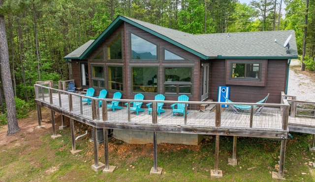 Jasper Getaway | Cozy 3BR Ozark Cabin in Jasper