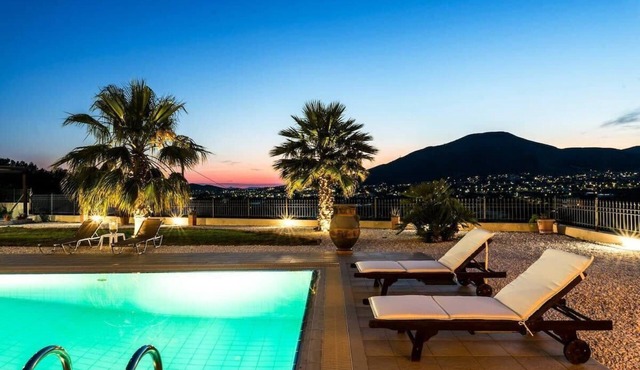 Lavish Athens Pool Villa - Indulge in Luxury in Palea Fokea