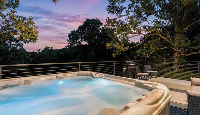 Modern Luxury Hot Tub Two Miles To Buffalo River in St Joe