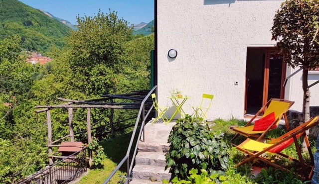 Modern Nature Home Relaxation in the mountains in Bruzella