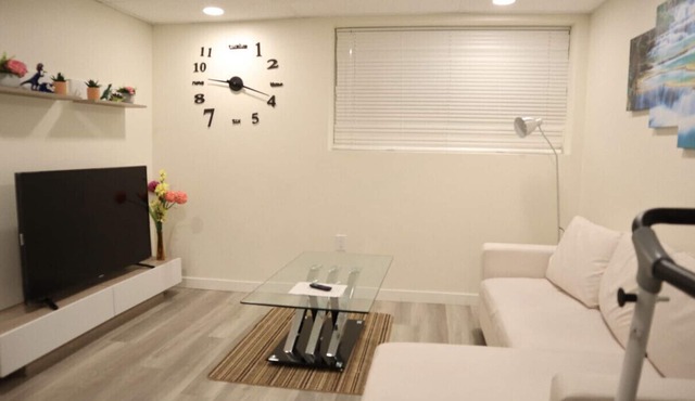 Modernized and spacious suite in Winnipeg