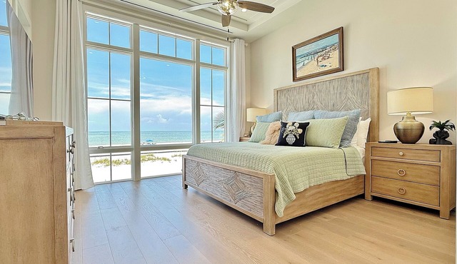 New Spectacular Beachfront Retreat with Private Pool & Hot Tub Fort Myers Beach in Fort Myers Beach