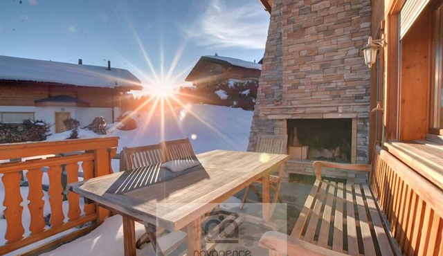 Nice chalet with : Ground floor : Laundry room with washing machine and dryer, little studio with a in Anzère