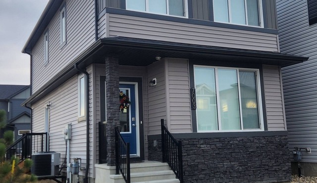 Northside Dream Home – Comfortable, Family-Friendly Stay in Edmonton in Edmonton
